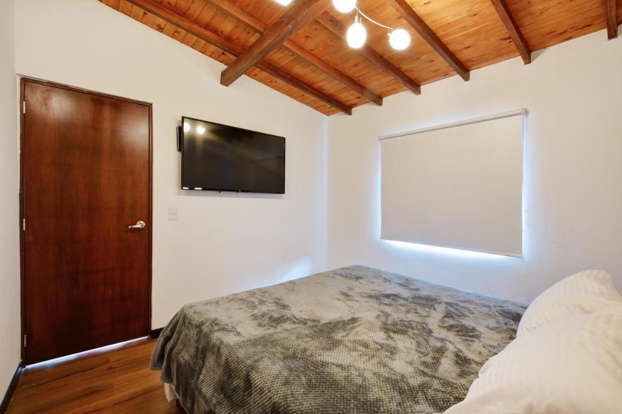 Viktory Boutique Hotel Медельин Экстерьер фото